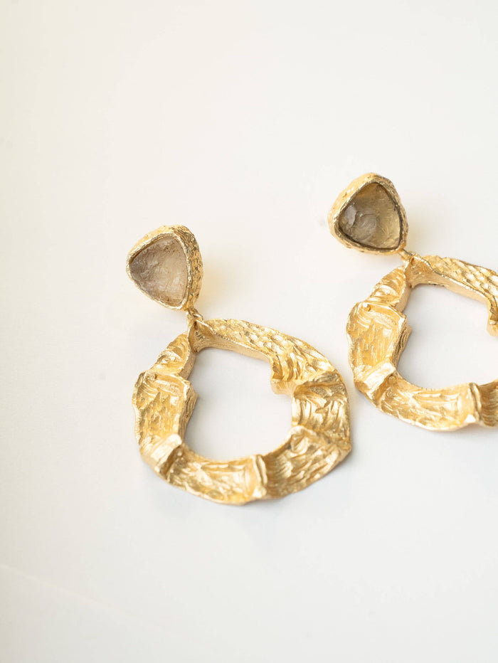 Nila Quartz Earring