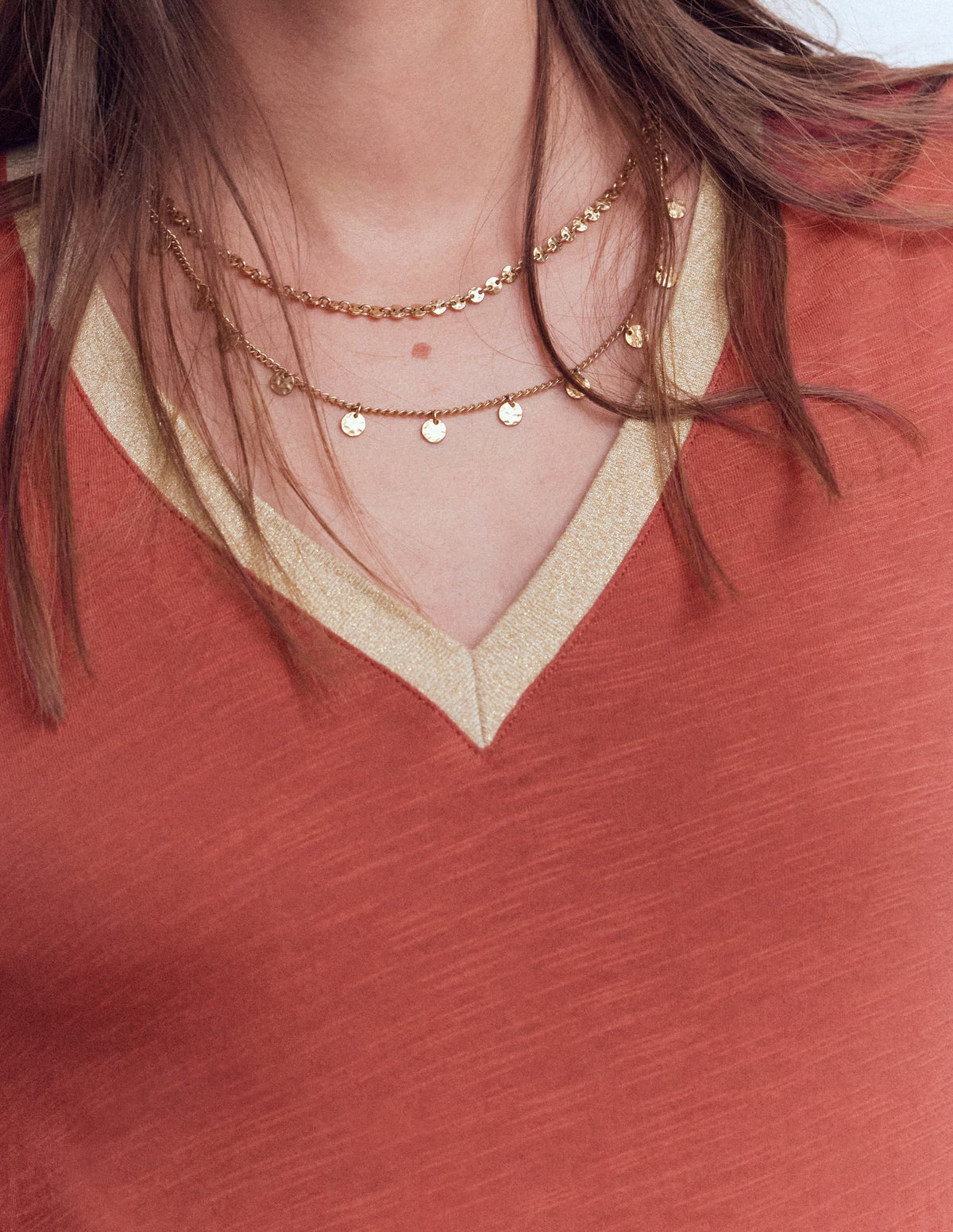 Metallic Trim V-neck Top-Barn Red