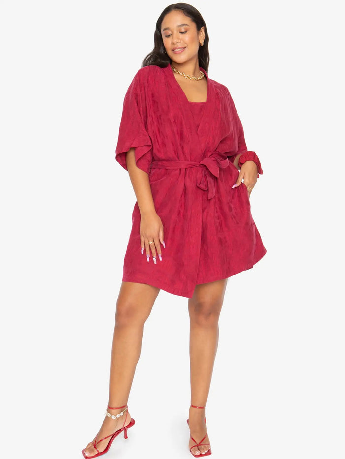 Idle: The Short Robe