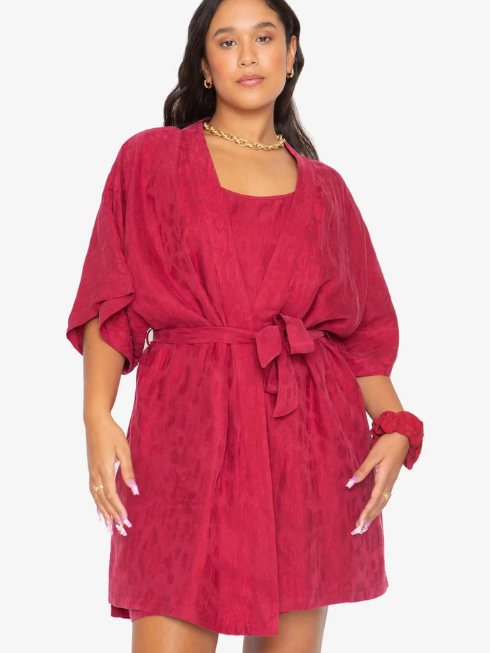 Idle: The Short Robe