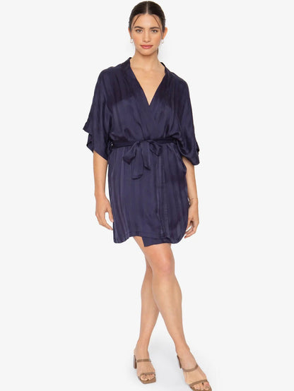 Idle: The Short Robe