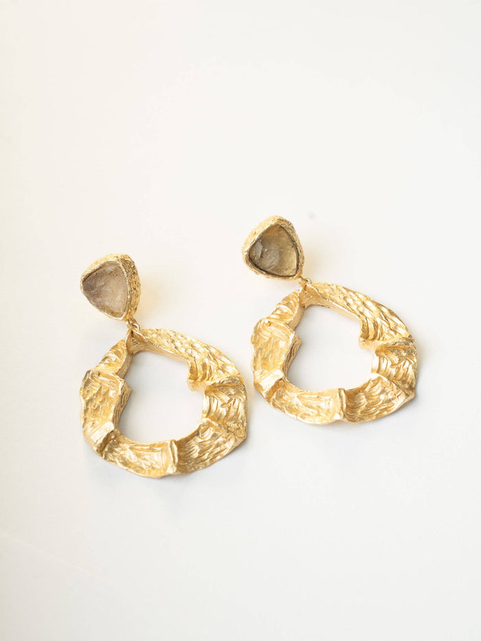 Nila Quartz Earring