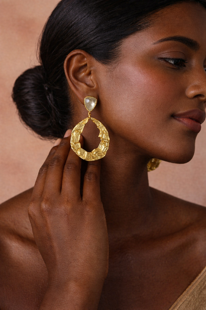 Nila Quartz Earring
