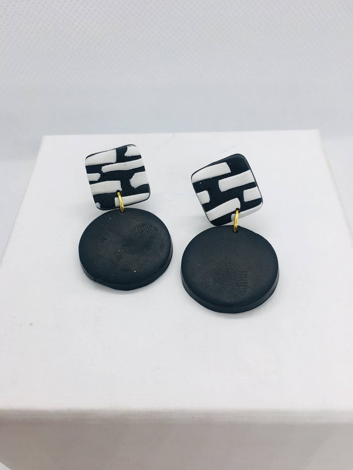 No Shrinking Violet - Helsinki  - Mini Earring