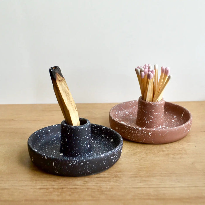 Speckled Match Pot with Saucer