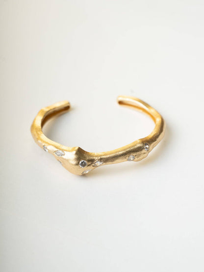 Zeen Pave Cuff